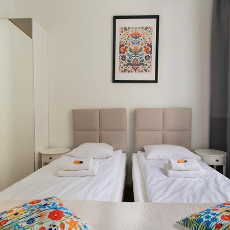Ground Floor Family Apartment Cracovia Exterior foto